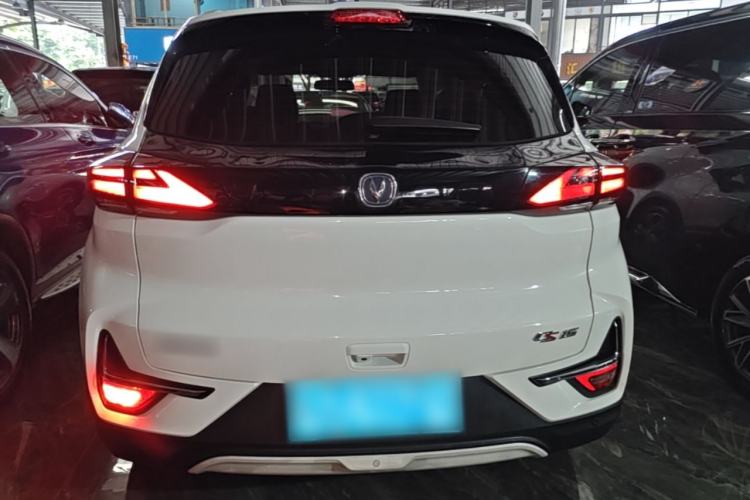 Used CHANGAN CS15 2019 1.5L Automatic Entry Model China VI Standard Rear
