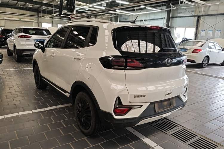 Used CHANGAN CS15 2019 1.5L Automatic Comfort Edition China VI Standard Rear Left 45 Deg