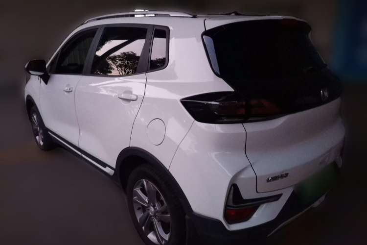 Used CHANGAN CS15 2019 1.5L Manual Enjoyment Model China V Standard Rear Left 45 Deg