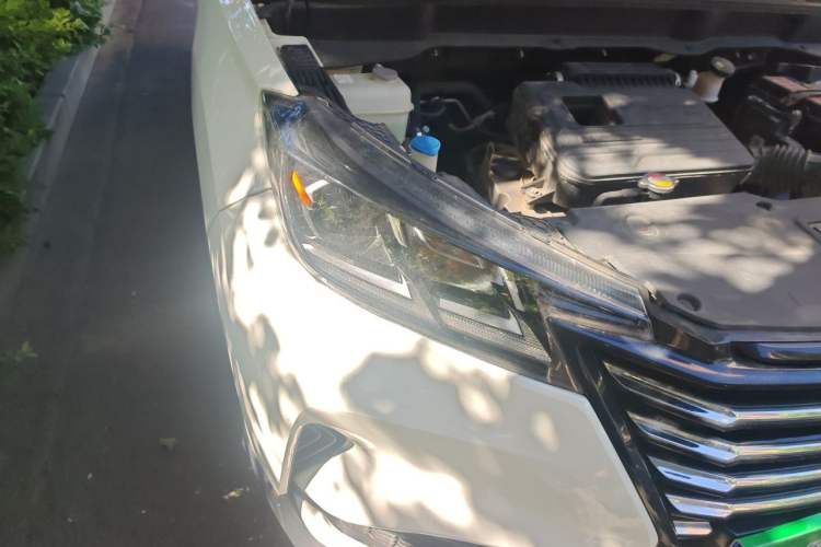 Used CHANGAN CS15 2019 1.5L Automatic Entry Model China V Standard Right Front Headlight