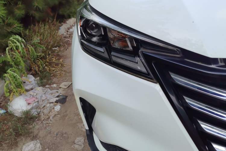 Used CHANGAN CS15 2019 1.5L Automatic Entry Model China VI Standard Right Front Headlight