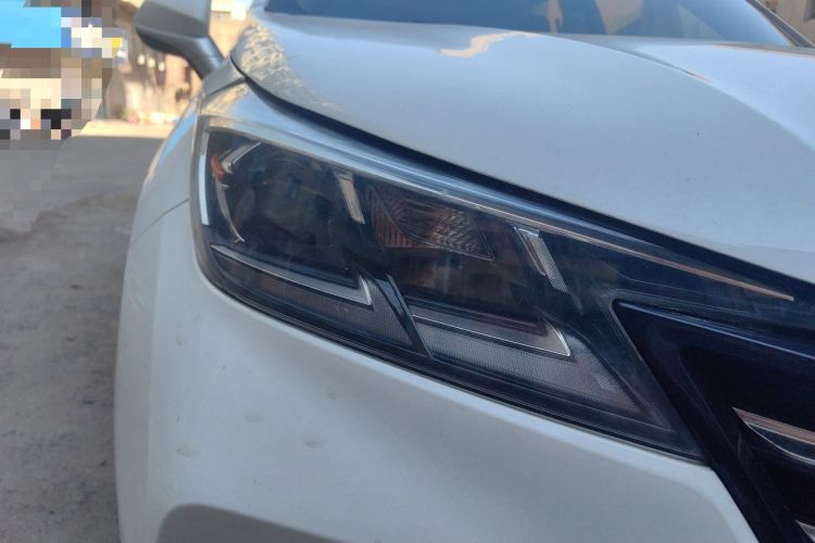 Used CHANGAN CS15 2019 1.5L Automatic Comfort Edition China VI Standard Right Front Headlight