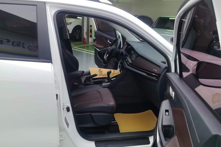 Used CHANGAN CS15 2019 1.5L Manual Entry-Level Version China VI Standard Right Front Seat