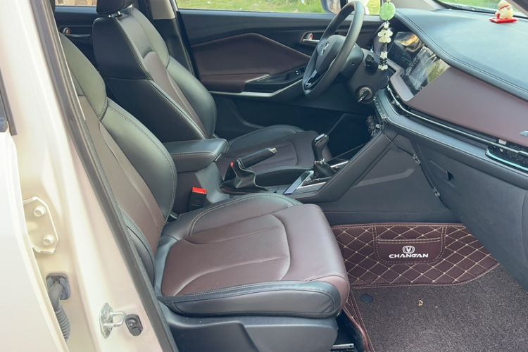 Used CHANGAN CS15 2019 1.5L Manual Entry-Level Version China VI Standard Right Front Seat