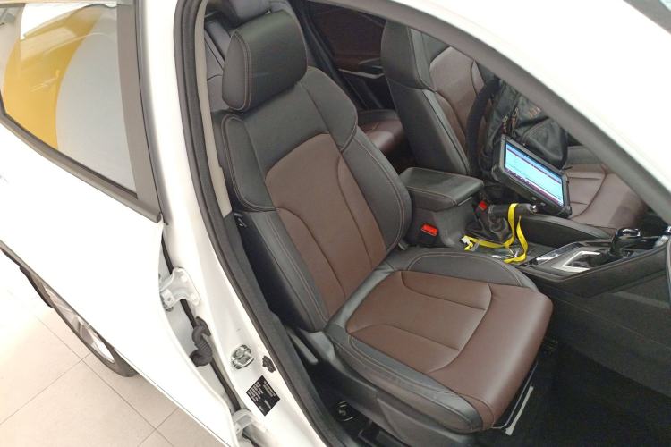 Used CHANGAN CS15 2019 1.5L Automatic Entry Model China VI Standard Right Front Seat