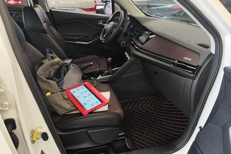 Used CHANGAN CS15 2019 1.5L Manual Entry-Level Version China VI Standard Right Front Seat