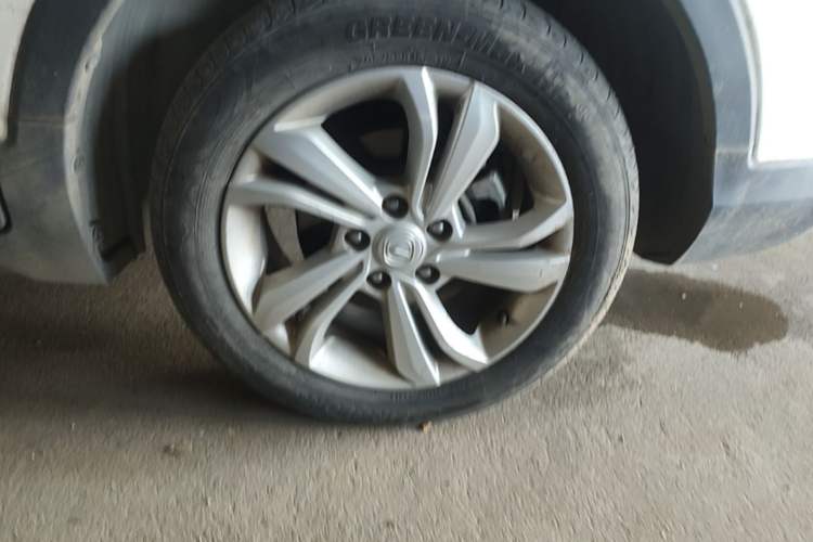 Used CHANGAN CS15 2019 1.5L Automatic Enjoyment Model China V Standard Right Front Wheel Hub