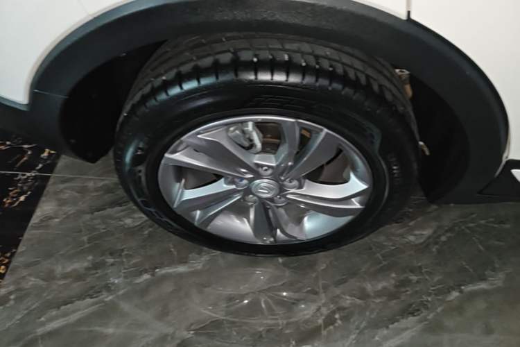 Used CHANGAN CS15 2019 1.5L Automatic Entry Model China VI Standard Right Rear Wheel Hub