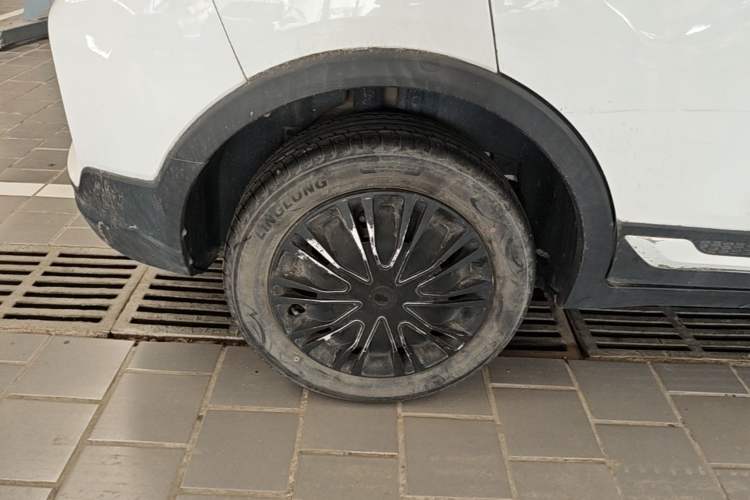 Used CHANGAN CS15 2019 1.5L Automatic Comfort Edition China VI Standard Right Rear Wheel Hub