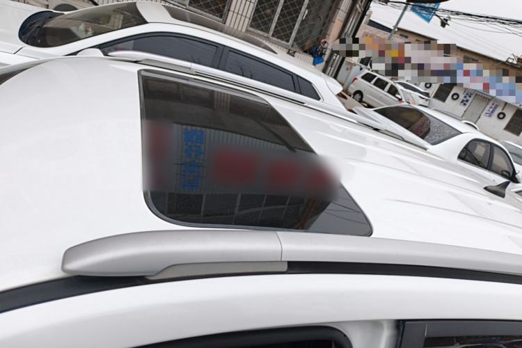Used CHANGAN CS15 2019 1.5L Automatic Entry Model China VI Standard Roof