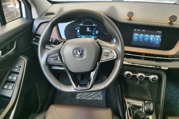 Used CHANGAN CS15 2019 1.5L Manual Enjoyment Model China VI Standard Steering Wheel