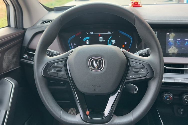 Used CHANGAN CS15 2019 1.5L Manual Entry-Level Version China VI Standard Steering Wheel
