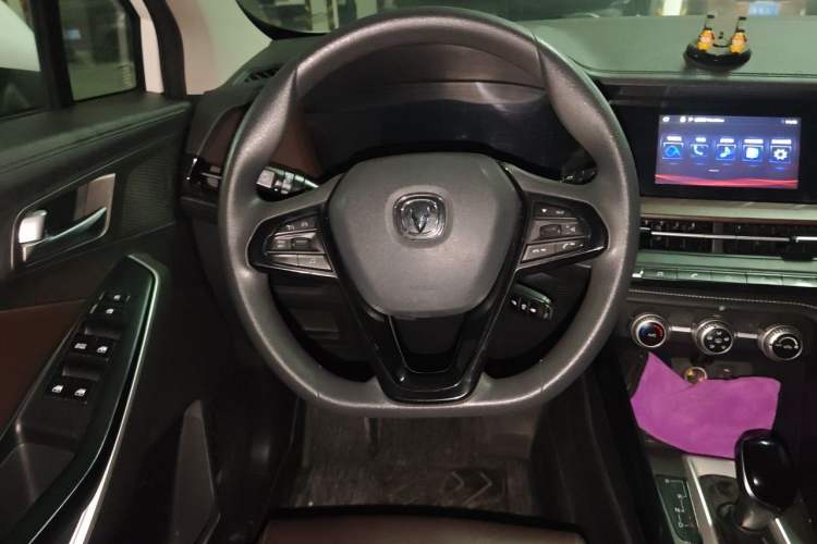 Used CHANGAN CS15 2019 1.5L Automatic Entry Model China V Standard Steering Wheel