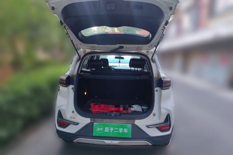 Used CHANGAN CS15 2019 1.5L Automatic Enjoyment Model China VI Standard Trunk