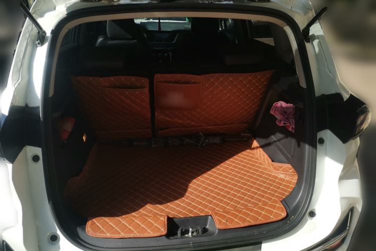 Used CHANGAN CS15 2019 1.5L Manual Entry-Level Version China VI Standard Trunk