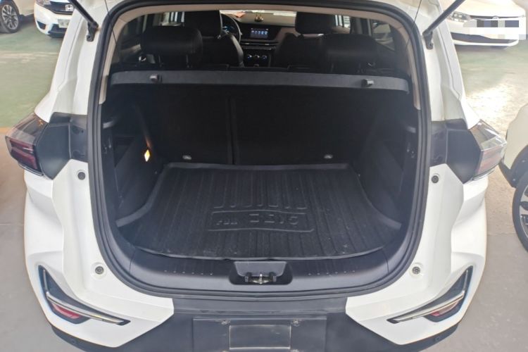 Used CHANGAN CS15 2019 1.5L Automatic Entry Model China V Standard Trunk