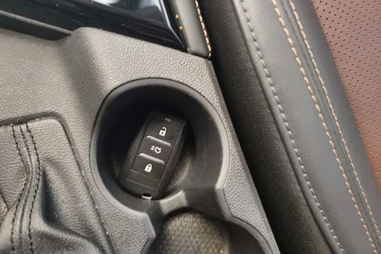 Used CHANGAN CS15 2019 1.5L Manual Enjoyment Model China VI Standard Vehicle Key