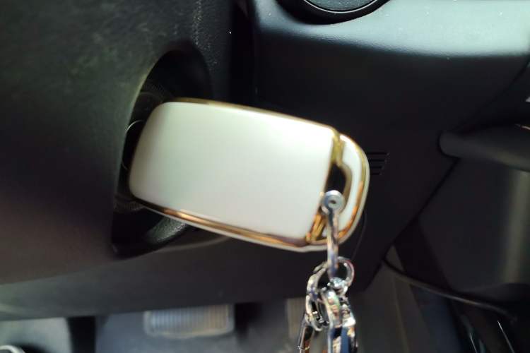 Used CHANGAN CS15 2019 1.5L Automatic Entry Model China VI Standard Vehicle Key