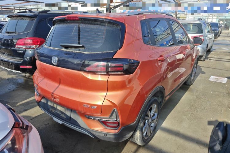 Used CHANGAN CS15 2019 1.5L Manual Entry-Level Version China VI Standard Exterior 5