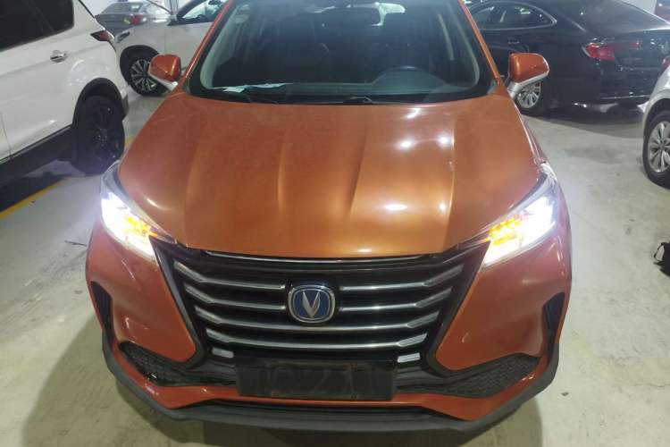 Used CHANGAN CS15 2019 1.5L Automatic Flagship Version China VI Standard Front