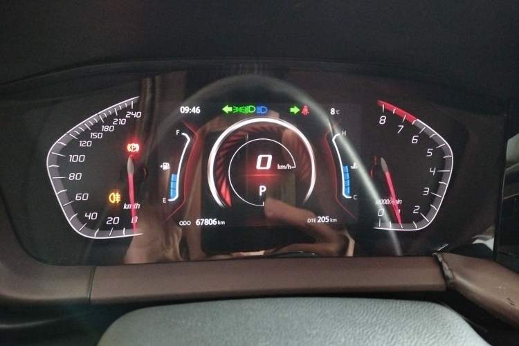 Used CHANGAN CS15 2019 1.5L Automatic Flagship Version China VI Standard Instrument Cluster