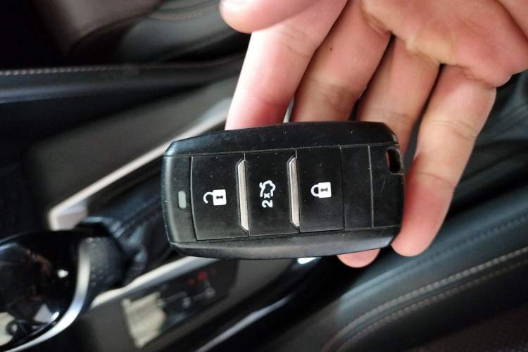 Used CHANGAN CS15 2019 1.5L Automatic Flagship Version China VI Standard Interior 1