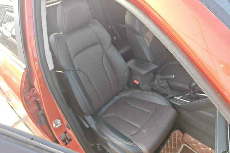 Used CHANGAN CS15 2019 1.5L Manual Entry-Level Version China VI Standard Right Front Seat