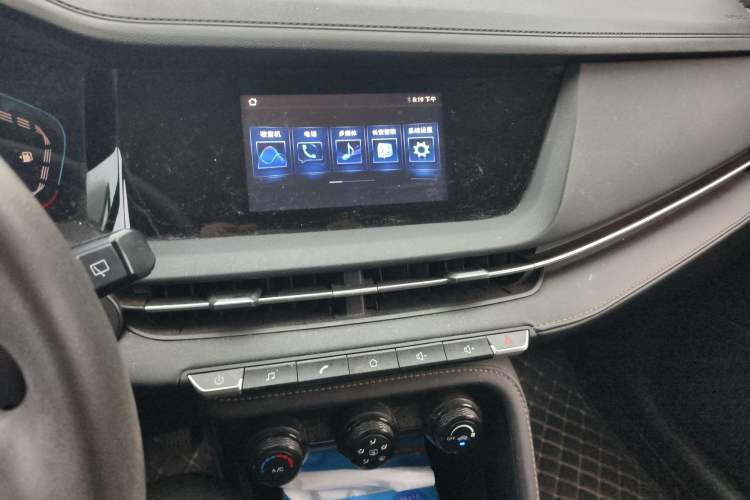 Used CHANGAN CS15 2021 1.5L Manual Entry-Level Trim Audio And AC Panel