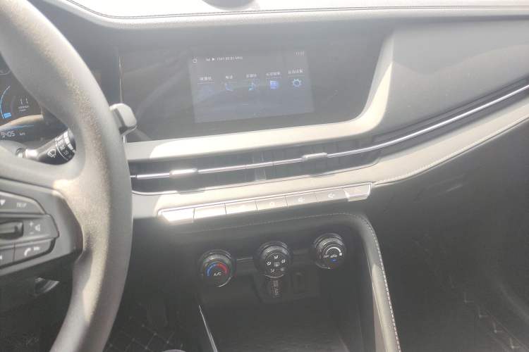 Used CHANGAN CS15 2021 1.5L Manual Entry-Level Trim Audio And AC Panel