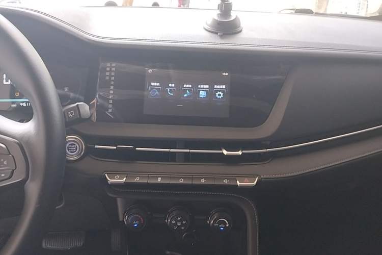Used CHANGAN CS15 2021 1.5L Automatic Enjoyment Model Audio And AC Panel