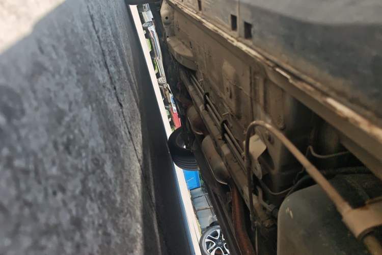 Used CHANGAN CS15 2021 1.5L Automatic Entry-Level Trim Chassis Rear Left