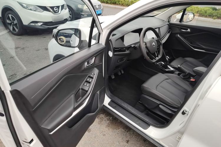 Used CHANGAN CS15 2021 1.5L Manual Entry-Level Trim Driver Seat