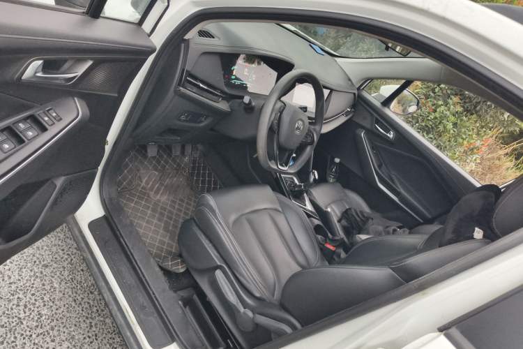 Used CHANGAN CS15 2021 1.5L Manual Entry-Level Trim Driver Seat