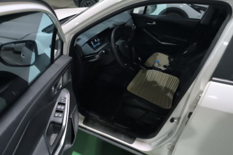 Used CHANGAN CS15 2021 1.5L Manual Entry-Level Trim Driver Seat