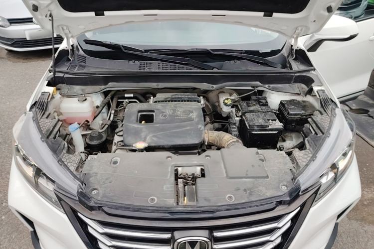 Used CHANGAN CS15 2021 1.5L Manual Entry-Level Trim Engine Bay
