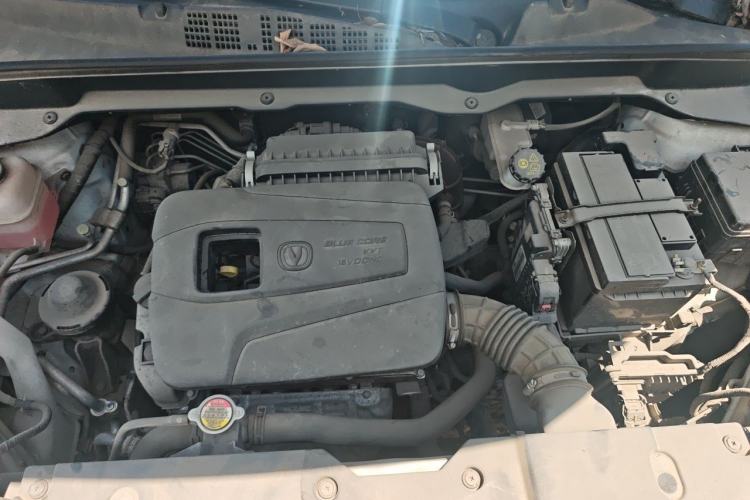 Used CHANGAN CS15 2021 1.5L Automatic Entry-Level Trim Engine Bay