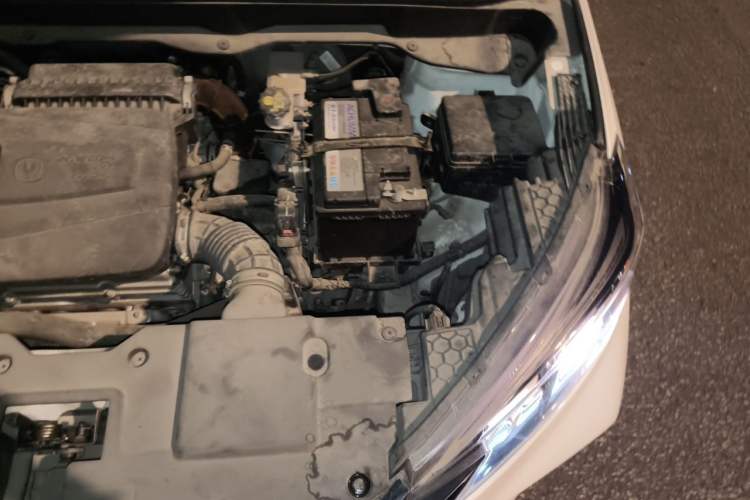 Used CHANGAN CS15 2021 1.5L Manual Entry-Level Trim Engine Bay Left