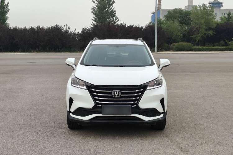 Used CHANGAN CS15 2021 1.5L Automatic Entry-Level Trim Exterior 1
