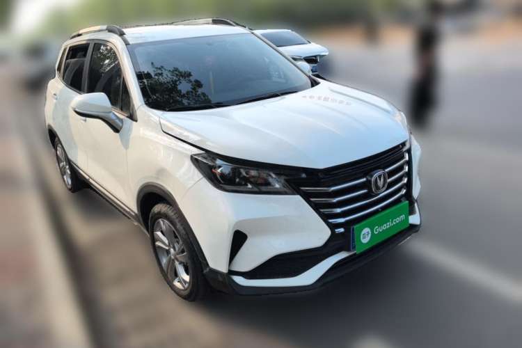 Used CHANGAN CS15 2021 1.5L Automatic Entry-Level Trim Exterior 2