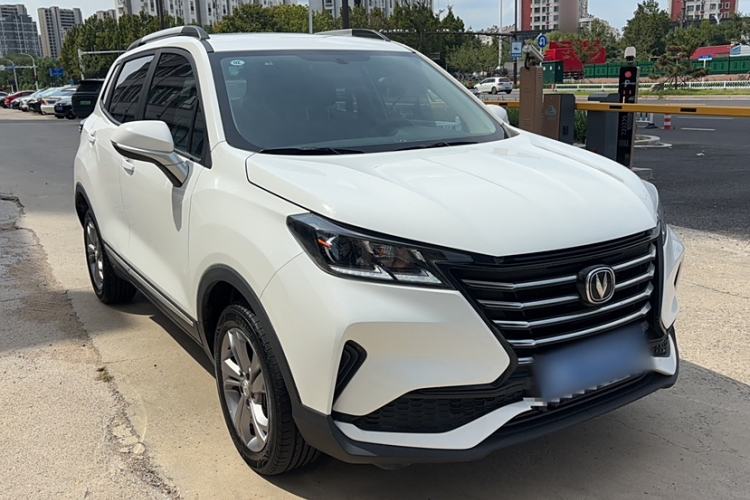Used CHANGAN CS15 2021 1.5L Automatic Entry-Level Trim Exterior 3