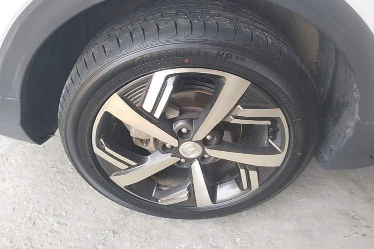 Used CHANGAN CS15 2021 1.5L Automatic Enjoyment Model Exterior 4