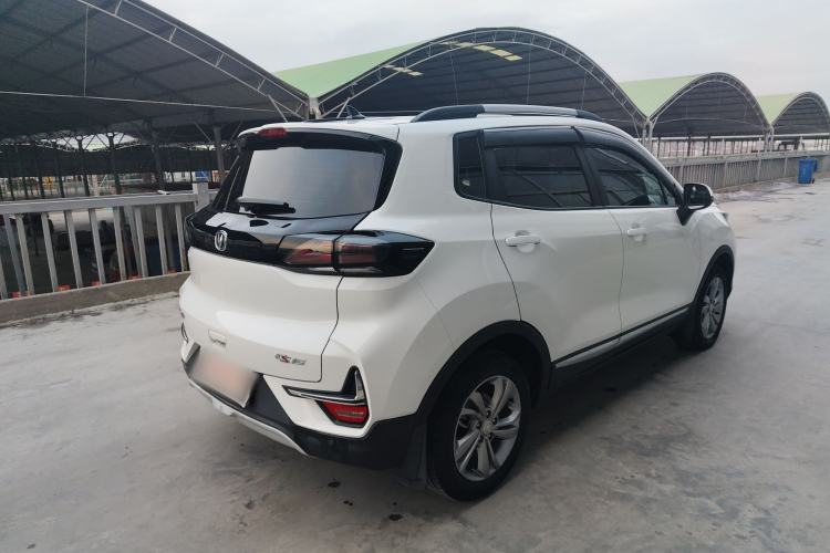 Used CHANGAN CS15 2021 1.5L Automatic Entry-Level Trim Exterior 5