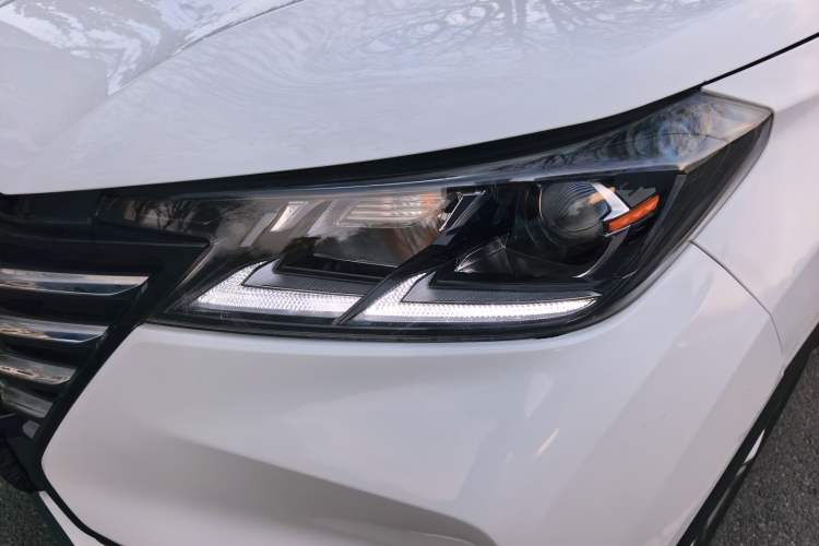 Used CHANGAN CS15 2021 1.5L Automatic Entry-Level Trim Exterior 6