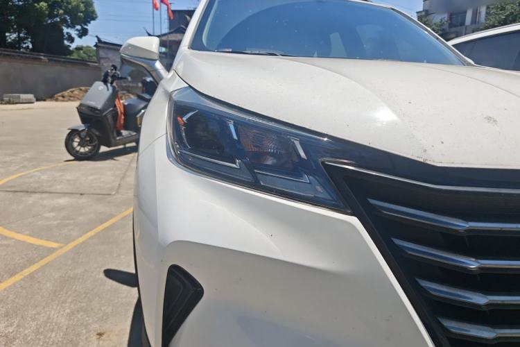 Used CHANGAN CS15 2021 1.5L Automatic Entry-Level Trim Exterior 6