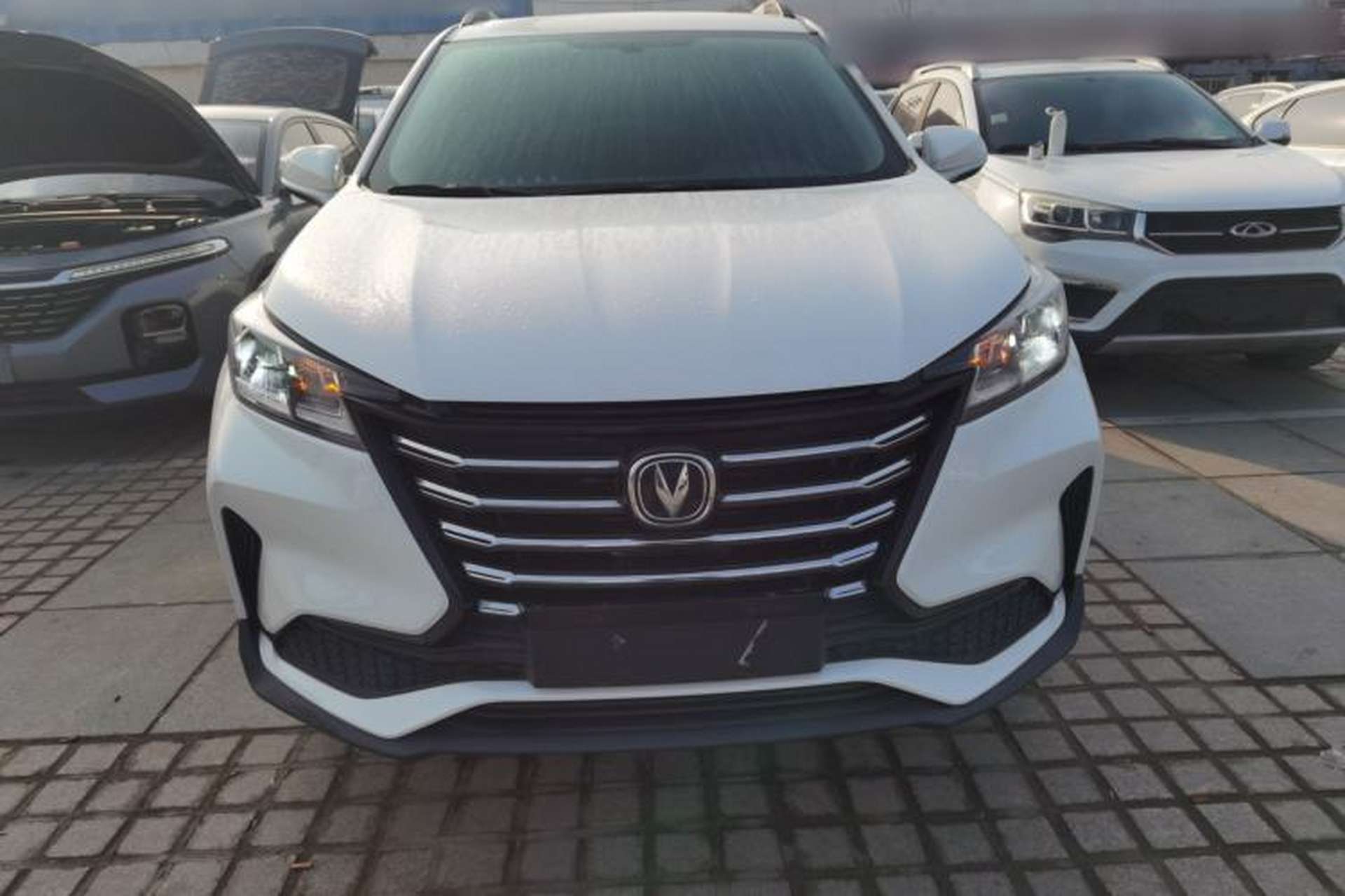 Used CHANGAN CS15 2021 1.5L Automatic Entry-Level Trim Front