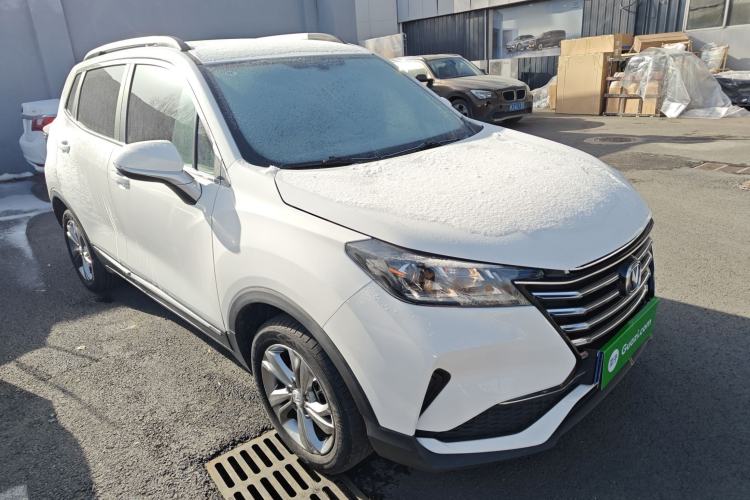 Used CHANGAN CS15 2021 1.5L Manual Entry-Level Trim Front Right 45 Deg