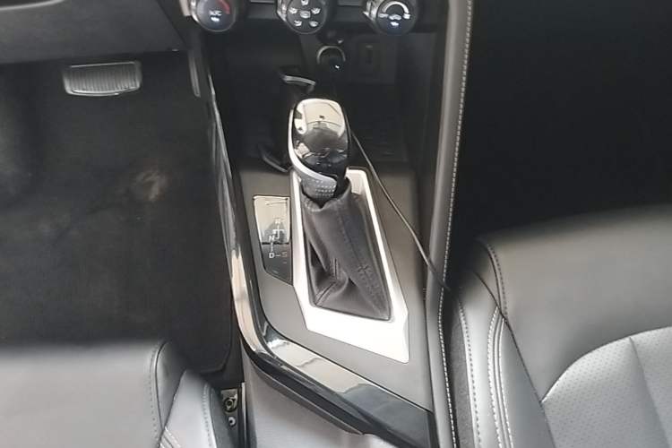 Used CHANGAN CS15 2021 1.5L Automatic Enjoyment Model Gear Lever