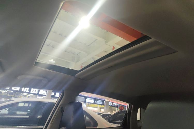 Used CHANGAN CS15 2021 1.5L Automatic Entry-Level Trim Headliner