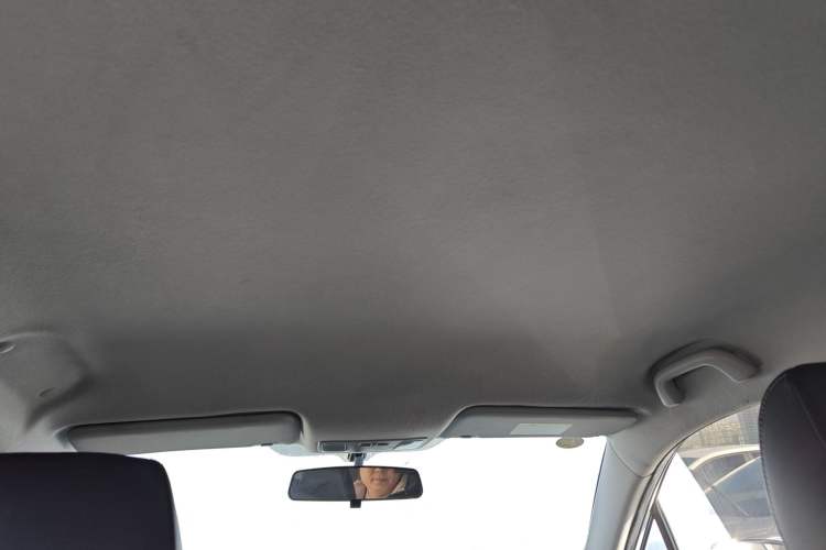Used CHANGAN CS15 2021 1.5L Manual Entry-Level Trim Headliner