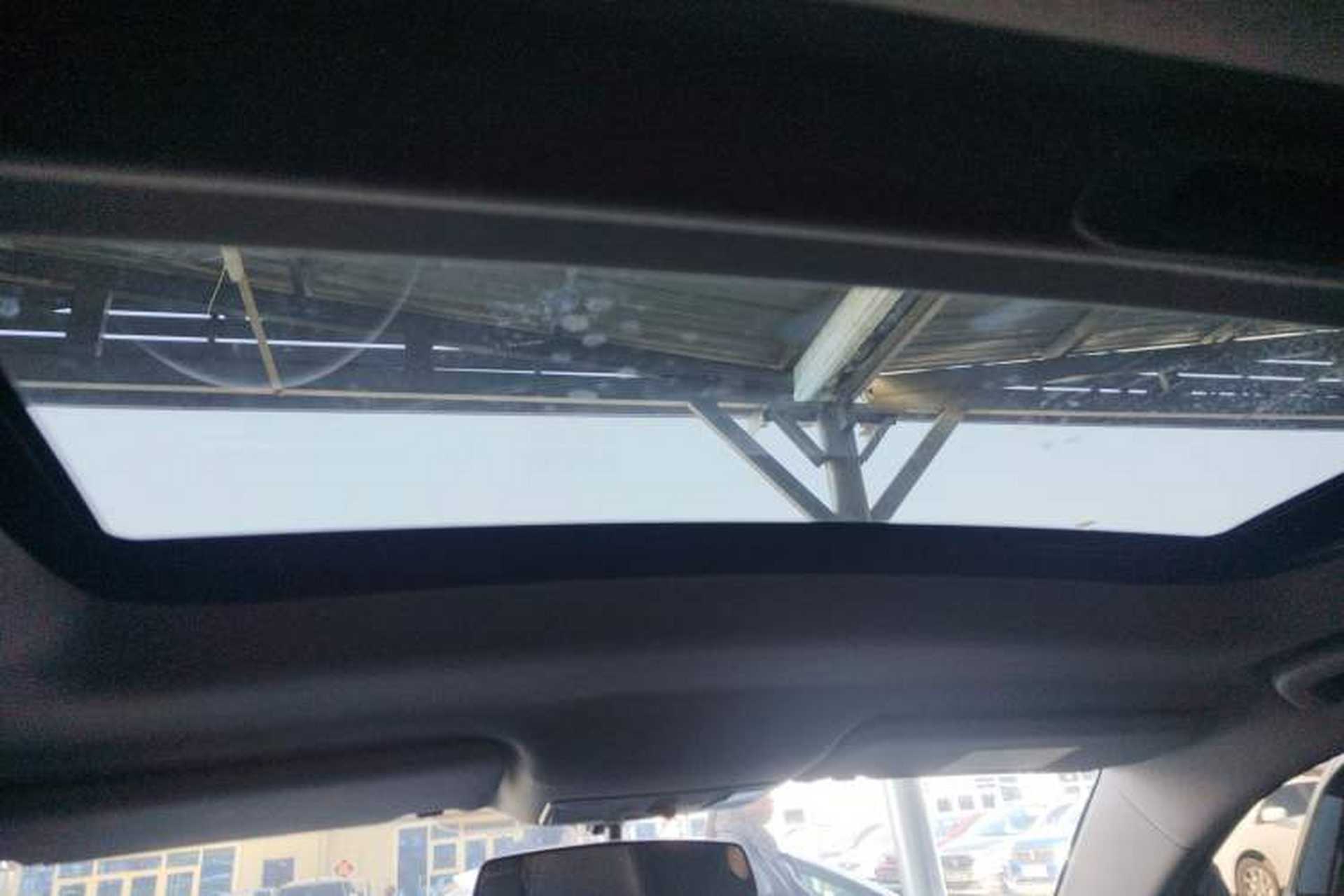 Used CHANGAN CS15 2021 1.5L Automatic Entry-Level Trim Headliner